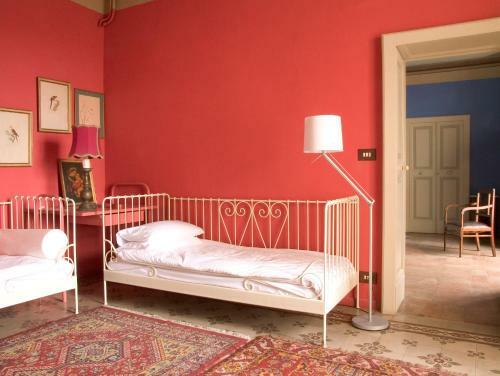Hostal Palazzo Romani Adami
