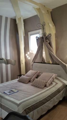 Bed & Breakfast Chambres D'h�tes - La Villa de La Paix