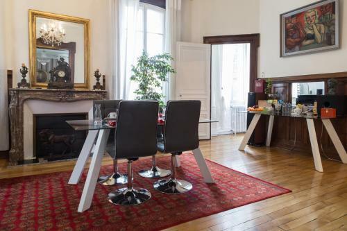 Bed & Breakfast Chambres D'h�tes - La Villa de La Paix