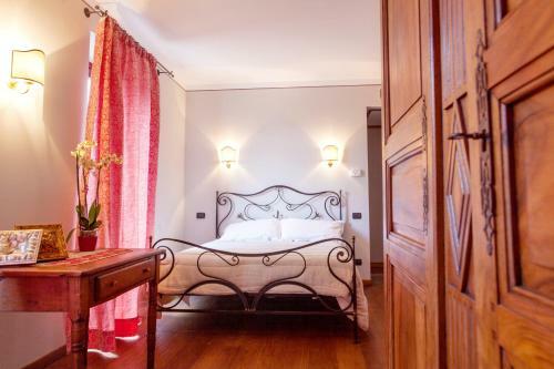 Hostal A' La Table Du Sommelier
