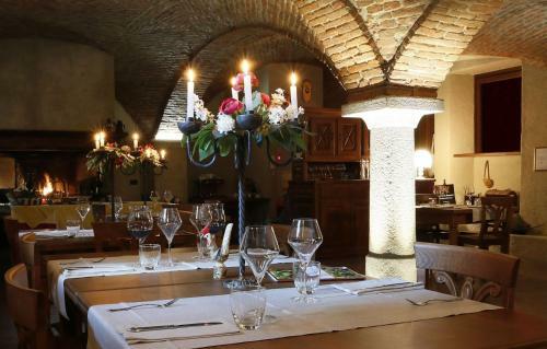 Hostal A' La Table Du Sommelier