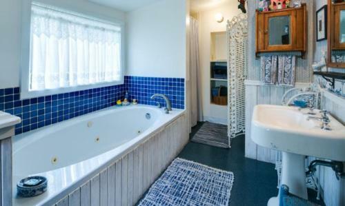 Hostal Gardener's Cottage