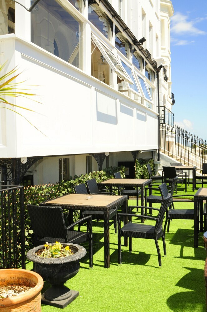 The Pier Hotel