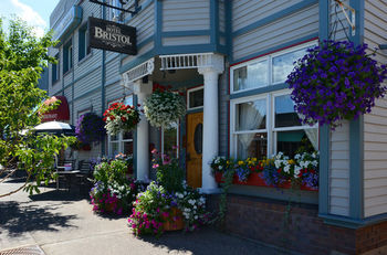 Hotel Bristol