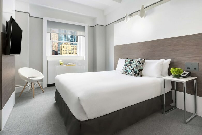Paramount Hotel Times Square