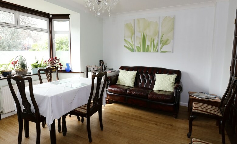 Hostal Aylesbray Lodge