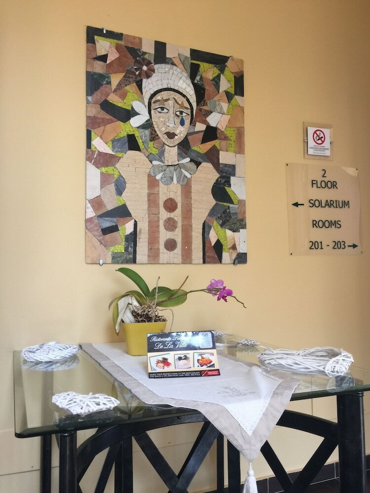 Hotel De La Ville Relais