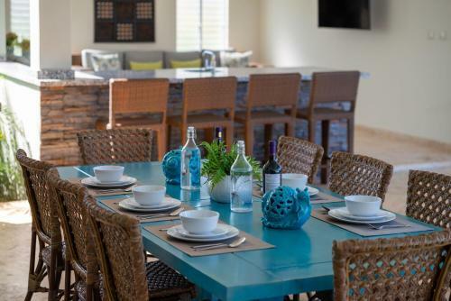 Hostal Residencial Casa Linda
