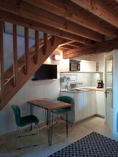 Bed & Breakfast Studio Duplex L'ecole Buissonni�re