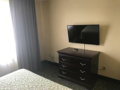 Motel Days Inn & Suites Tucker