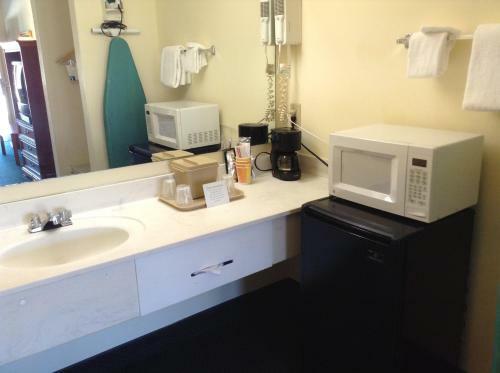 Motel Days Inn & Suites Tucker