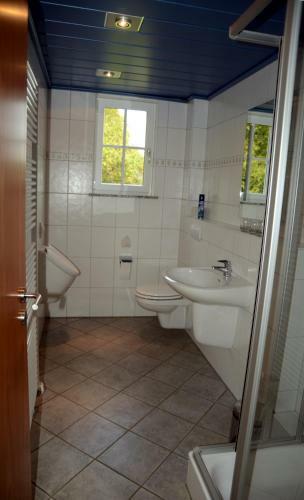 Hostal Hotel Leise Garni