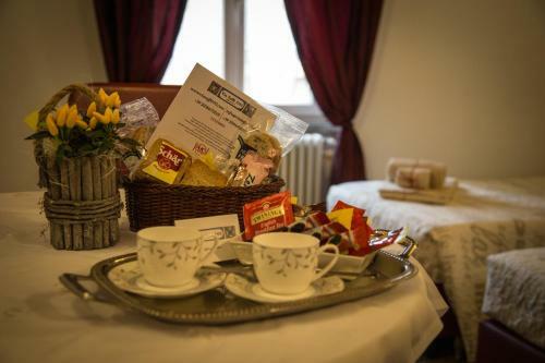 Hostal Saffi 103