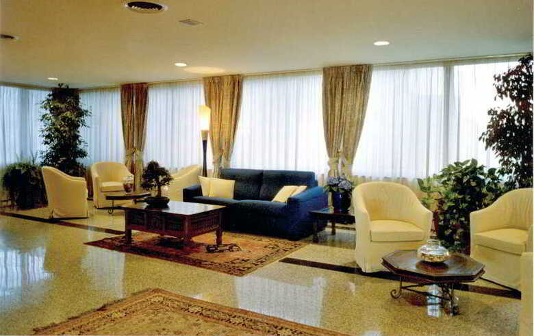 Hotel Majesty