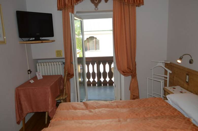 Hotel Montana