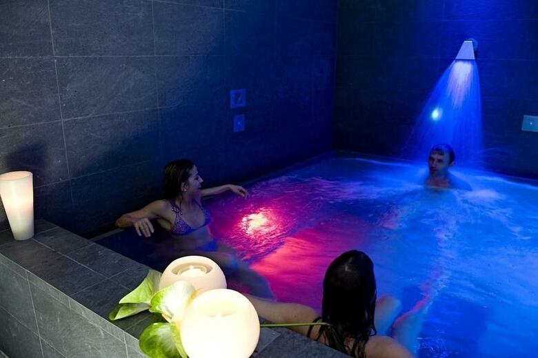 Arli Hotel Business And Wellness