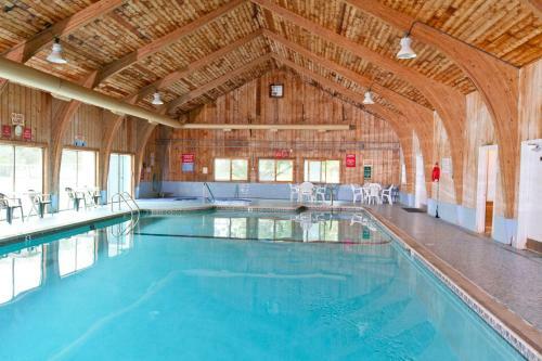 Hotel Brewster Green Resort