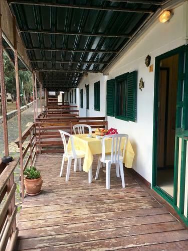 Camping Baia Unci