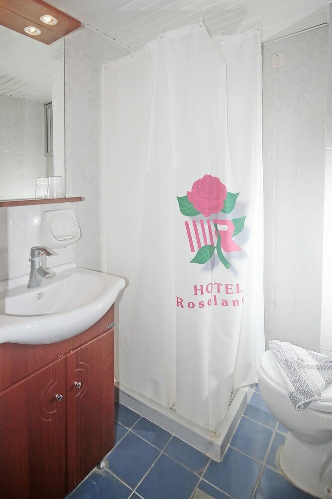 Roseland's Hotel