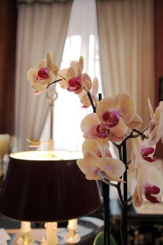 Hotel Logis Beau Site