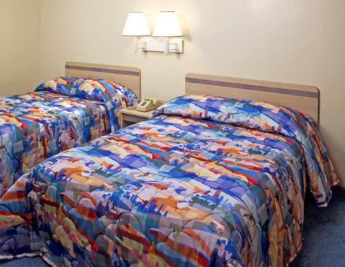 Motel 6 Seymour North
