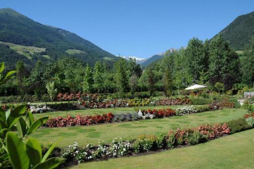 Garden Park Hotel