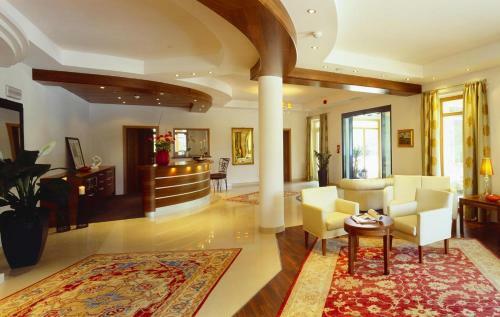 Garden Park Hotel