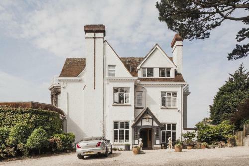 Hotel Merchants Manor