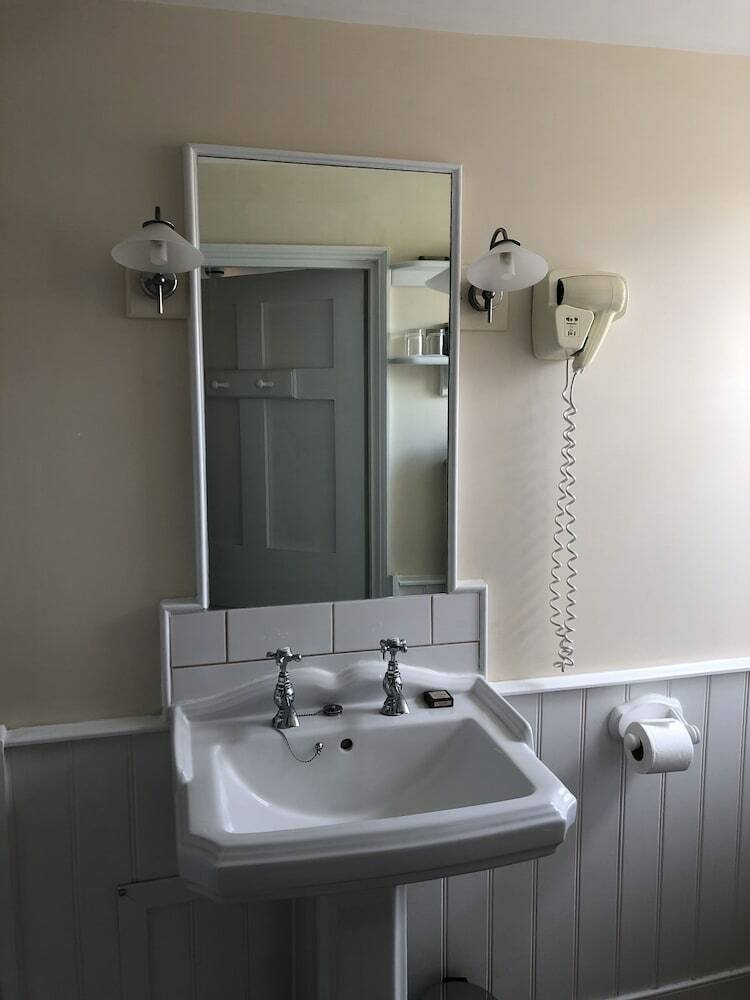 Bed & Breakfast Henrietta House