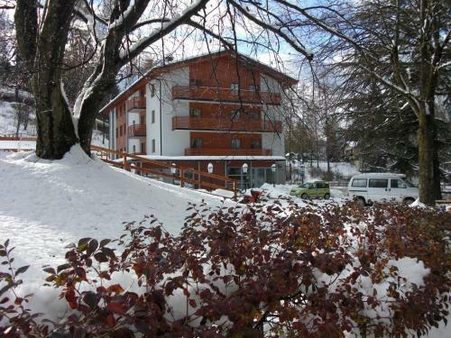 Residence Hotel Candriai Alla Posta