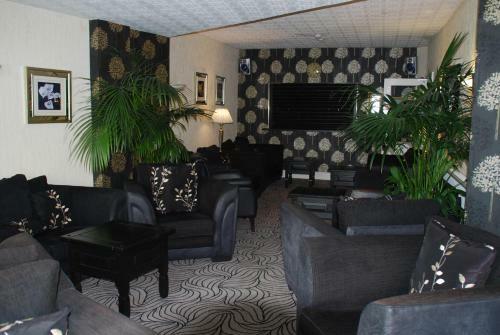 Brincliffe Hotel