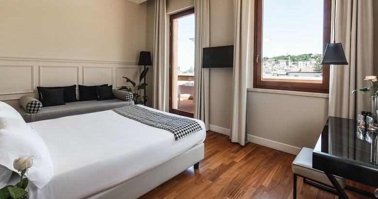 Seeport Hotel