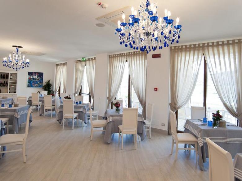 Hotel Il Porto