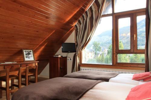 Aparthotel El Reyno (.)
