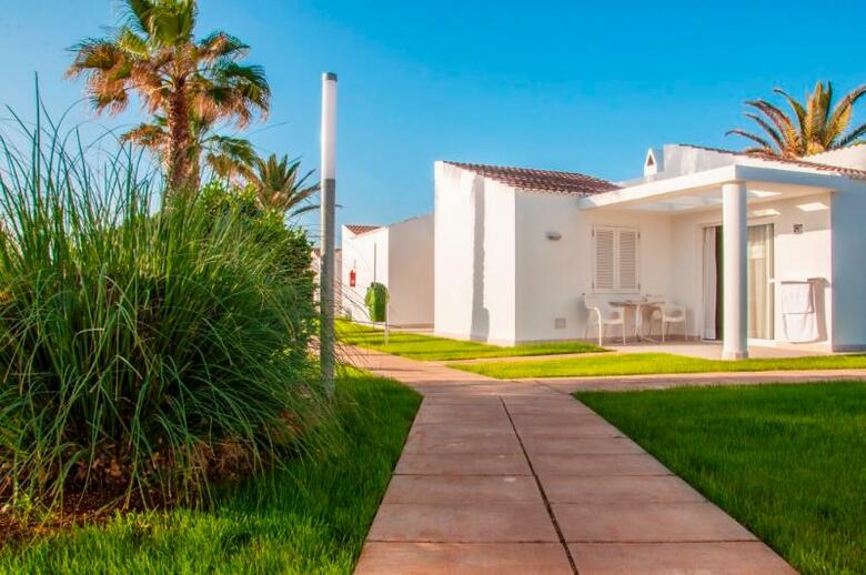 Menorcamar Apartamentos - S�lo Adultos