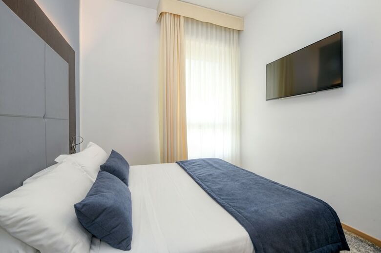 Hotel City
