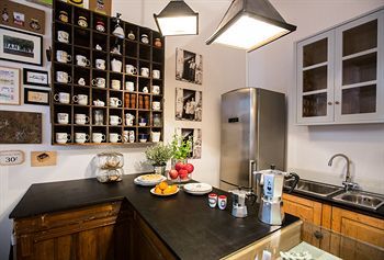 Hotel Soprarno Suites