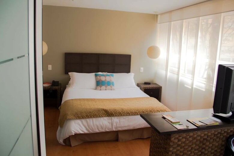 Hotel Retiro 84