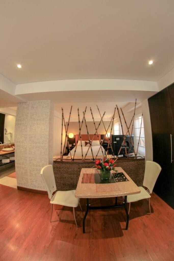 Hotel Retiro 84