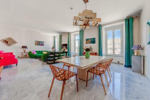 Apartement Place Massena
