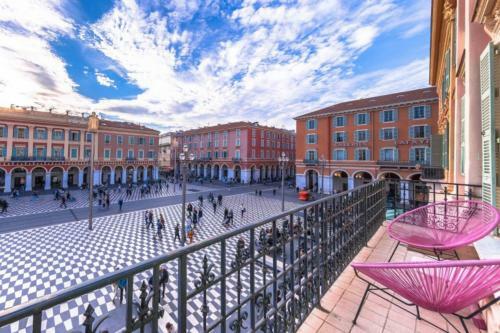 Apartement Place Massena
