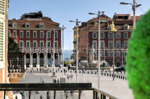 Apartement Place Massena