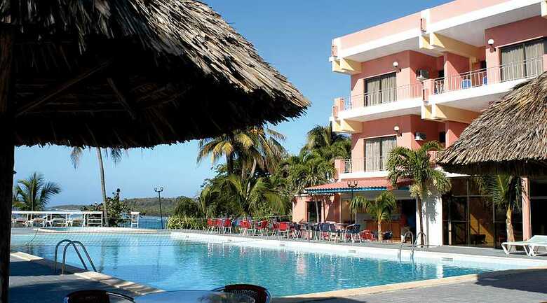 Hotel Faro De Luna