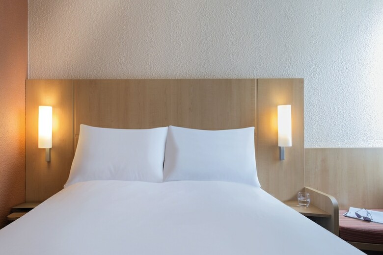 Hotel Ibis Nantes Centre Tour Bretagne