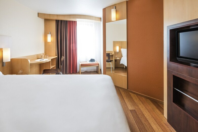 Hotel Ibis Nantes Centre Tour Bretagne