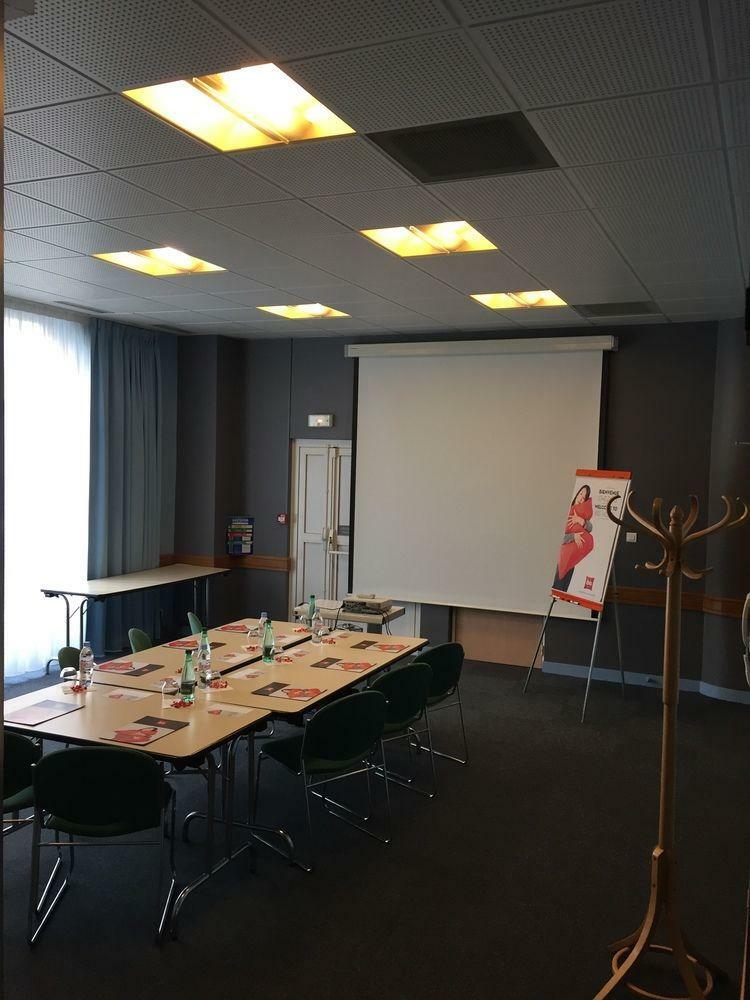 Hotel Ibis Nantes Centre Tour Bretagne