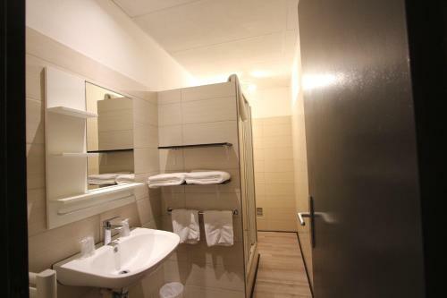 Hotel H�tel Vol de Nuit Purpan (Ex Christol)
