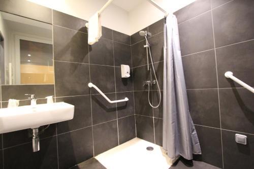 Hotel H�tel Vol de Nuit Purpan (Ex Christol)