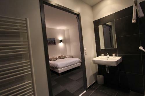 Hotel H�tel Vol de Nuit Purpan (Ex Christol)