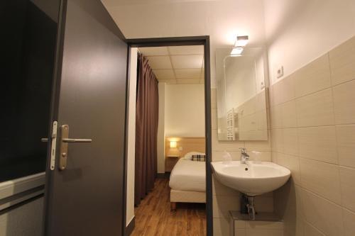 Hotel H�tel Vol de Nuit Purpan (Ex Christol)
